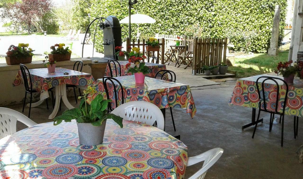 Auberge Du Relais D'Auniac Gourdon-en-quercy Εξωτερικό φωτογραφία
